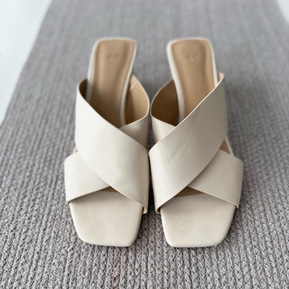 H&M Ivory Cream Block Heel Sandals Size 38